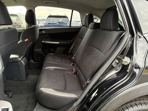 Used 2017 Subaru Crosstrek 2.0i Premium w/ Popular Package #2 image 31