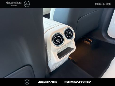Certified 2025 Mercedes-Benz GLC 300 4MATIC image 22