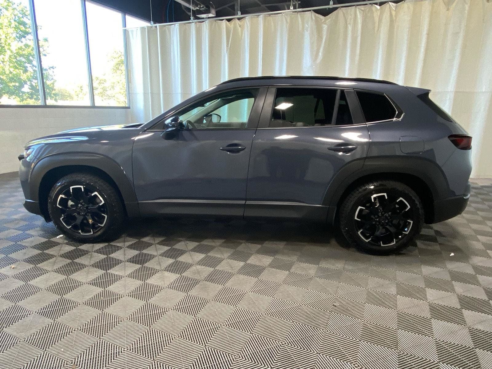 Certified 2026 MAZDA CX-50 Meridian Edition w/ Cargo Package AWD/4WD image 4