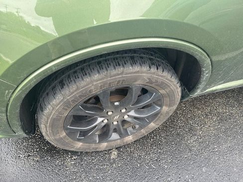 Used 2019 Dodge Durango GT AWD/4WD image 4