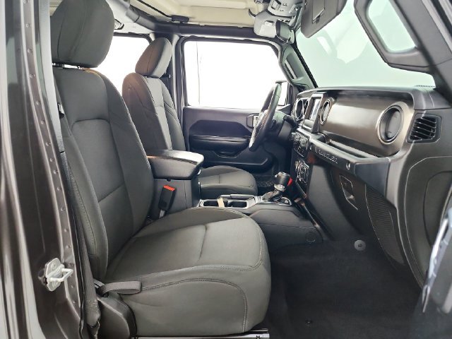 Used 2019 Jeep Wrangler Unlimited Sport S AWD/4WD image 18