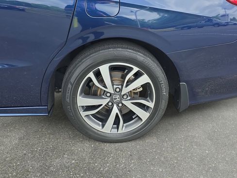 Used 2023 Honda Odyssey Touring image 34