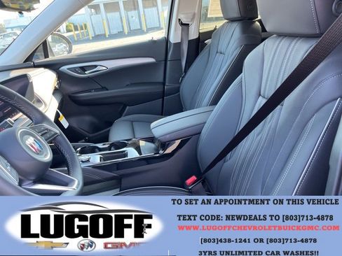 New 2025 Buick Envision Avenir image 9