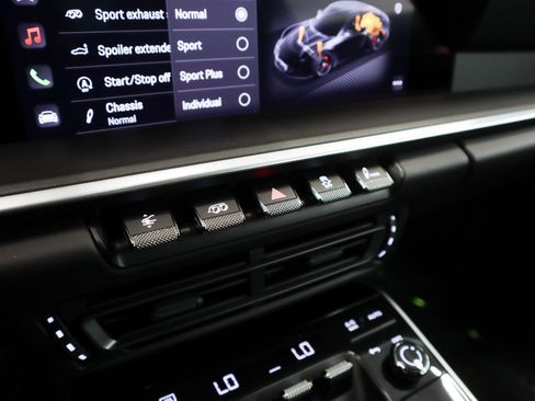 Used 2024 Porsche 911 Carrera GTS w/ Premium Package image 25