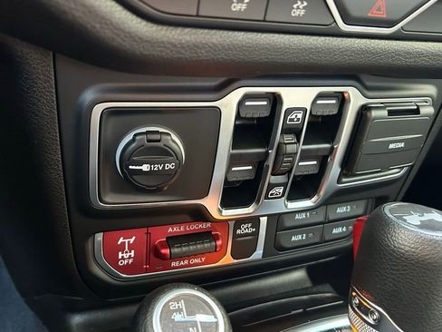 New 2026 Jeep Wrangler Unlimited Sport image 48