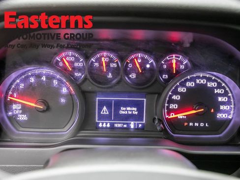 Used 2024 Chevrolet Silverado 1500 Custom w/ LPO, Dark Essentials Package AWD/4WD image 15