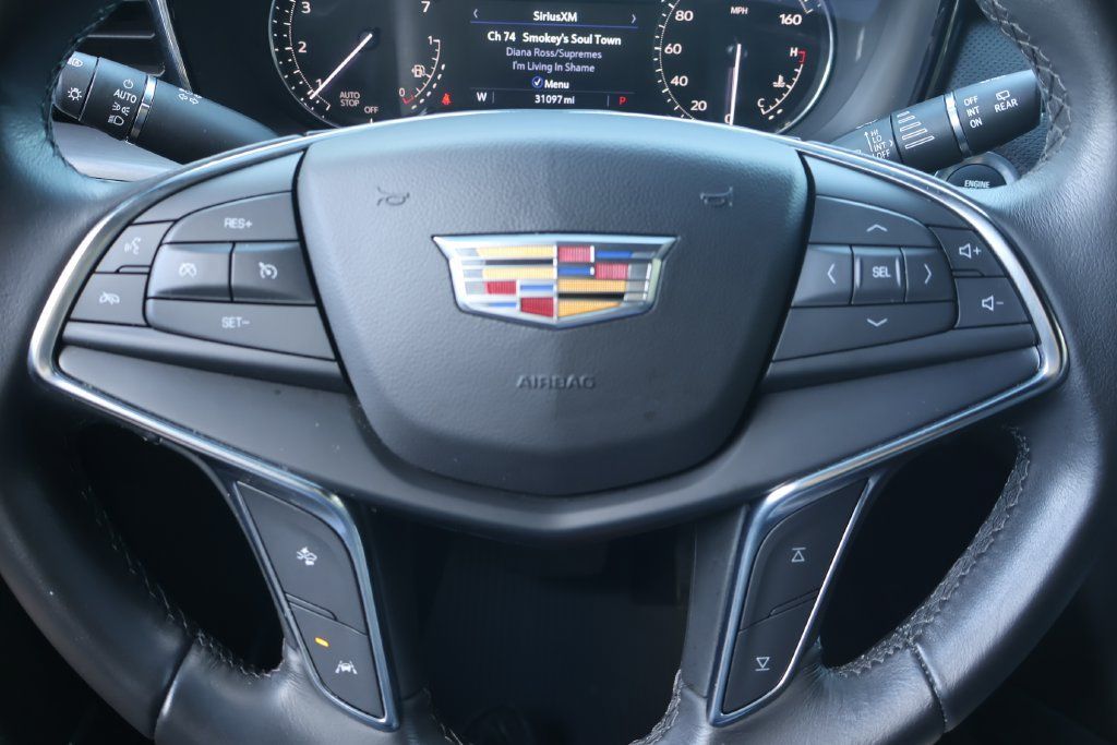 Used 2023 Cadillac XT5 Luxury FWD image 18