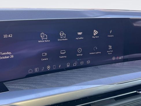 New 2026 Cadillac Escalade IQL Sport 2 AWD/4WD image 15