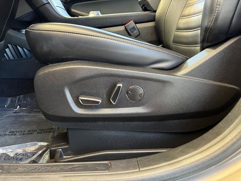 Used 2019 Ford Edge SEL w/ Equipment Group 201A AWD/4WD image 15