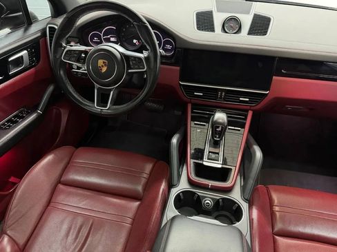 Used 2019 Porsche Cayenne AWD/4WD image 31