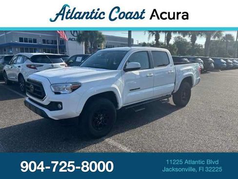 Used 2022 Toyota Tacoma SR5 RWD image 1