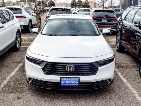 Certified 2025 Honda Accord Touring image 3