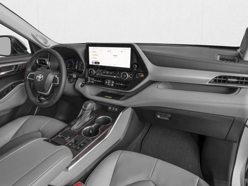 New 2026 Toyota Highlander Platinum AWD/4WD image 11