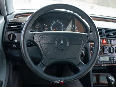 Used 1999 Mercedes-Benz C 230 image 23