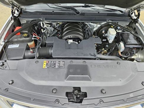 Used 2017 Chevrolet Tahoe LS w/ All-Season Package image 16