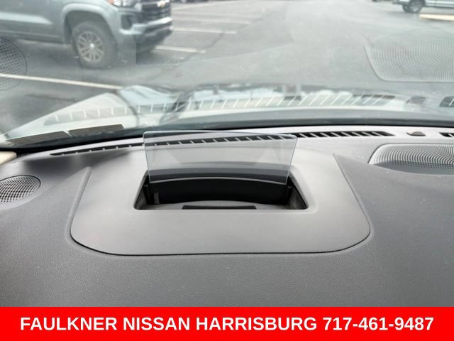Used 2020 Ford Escape Titanium AWD/4WD image 16