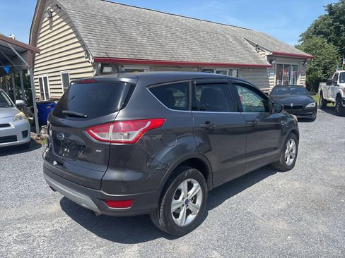 Used 2015 Ford Escape SE FWD image 6