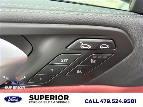Used 2022 BMW X6 xDrive40i w/ M Sport Package AWD/4WD image 22