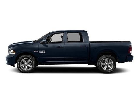Used 2016 RAM 1500 Big Horn RWD image 2