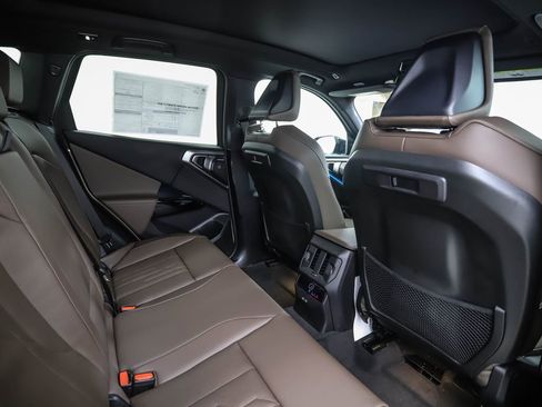 New 2026 BMW X3 M50 w/ Premium Package image 27