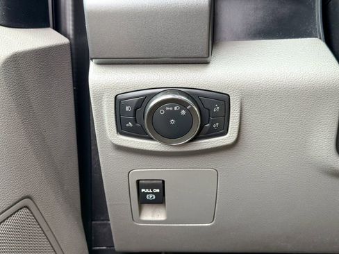 Certified 2020 Ford F150 XLT w/ Trailer Tow Package image 25