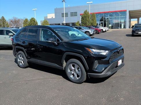 Certified 2025 Toyota RAV4 XLE image 5