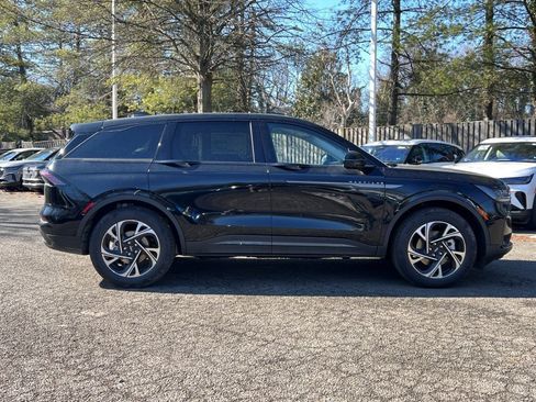 New 2026 Lincoln Nautilus Premier w/ Equipment Group 102A image 3