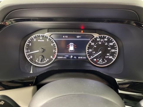 Used 2022 Nissan Pathfinder SL AWD/4WD image 24