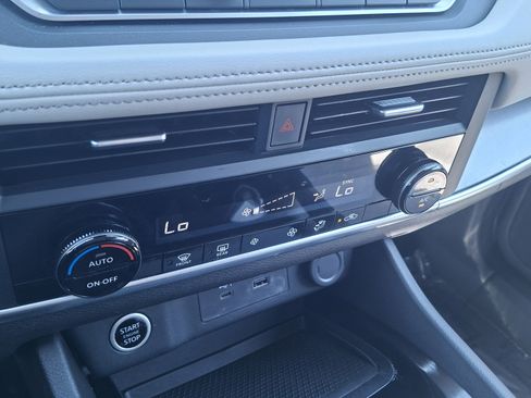 Certified 2023 Nissan Rogue SV image 15