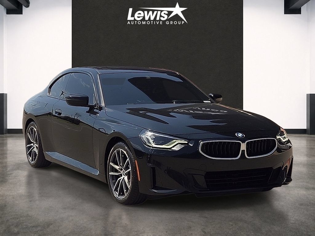 Used 2025 BMW 230i Coupe RWD image 6