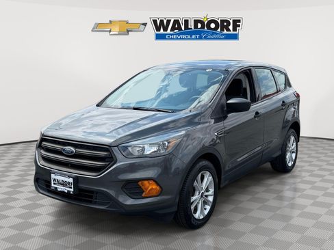 Used 2019 Ford Escape S FWD image 5