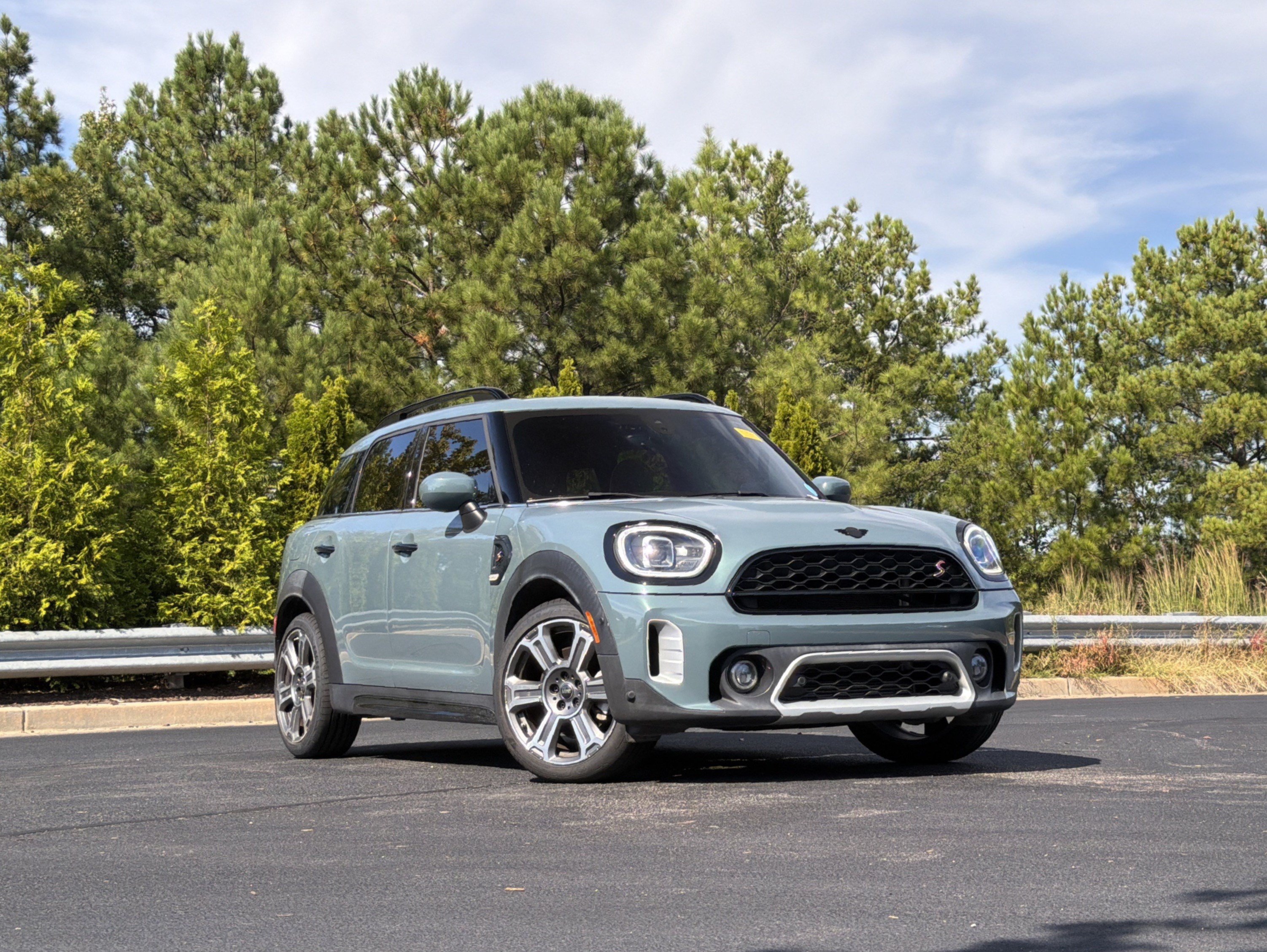 Used 2024 MINI Cooper Countryman S FWD image 2