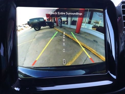 Used 2021 Jeep Compass Limited w/ Elite Interior Group image 12