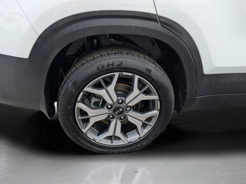 Certified 2021 Kia Seltos EX image 85