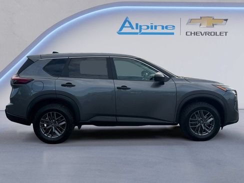 Used 2024 Nissan Rogue S AWD/4WD image 6