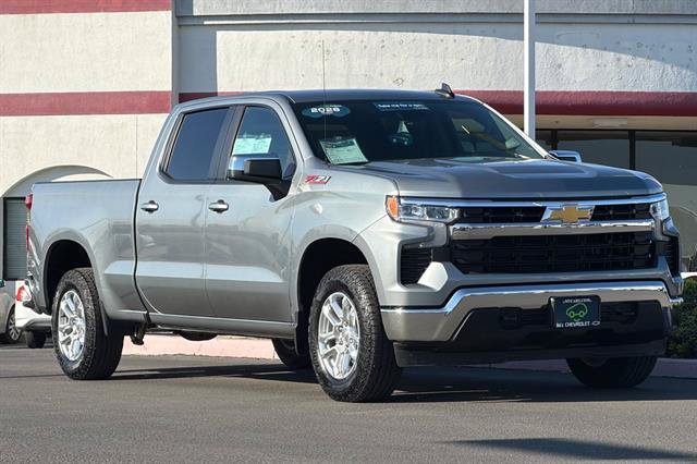 Certified 2026 Chevrolet Silverado 1500 LT AWD/4WD image 2