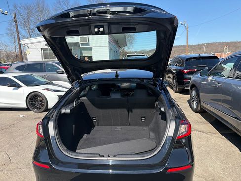 Used 2023 Honda Civic Sport image 10