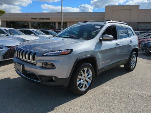Used 2014 Jeep Cherokee Limited image 7