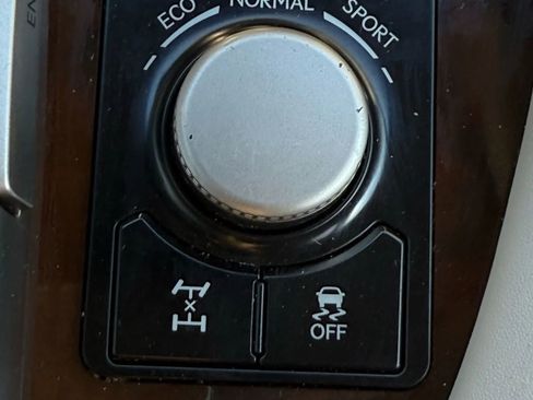 Used 2017 Lexus RX 350 AWD w/ Premium Package image 35