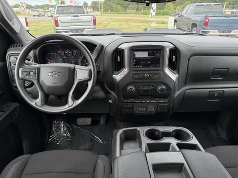 Used 2024 Chevrolet Silverado 1500 Custom Trail Boss w/ LPO, Dark Essentials Package image 16