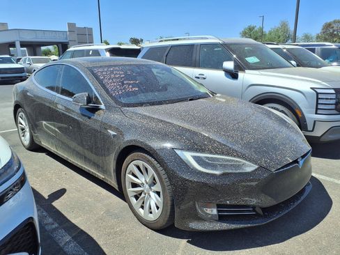 Used 2017 Tesla Model S AWD image 1