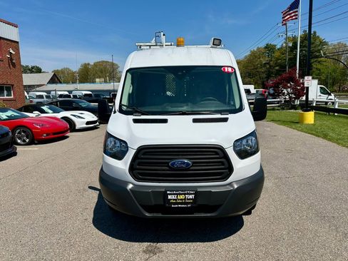 Used 2018 Ford Transit 250 130 Medium Roof RWD image 2