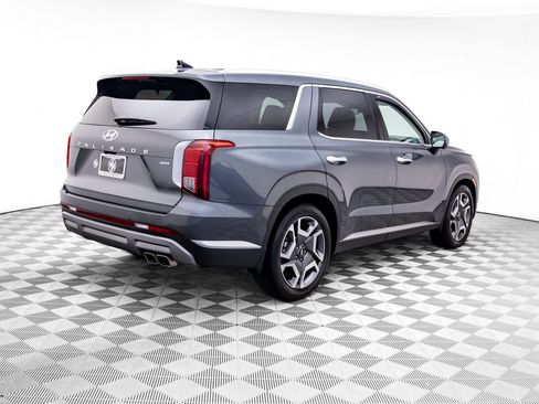 Used 2023 Hyundai Palisade Limited AWD/4WD image 7