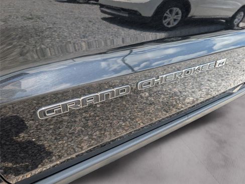 Used 2022 Jeep Grand Cherokee Laredo RWD image 33