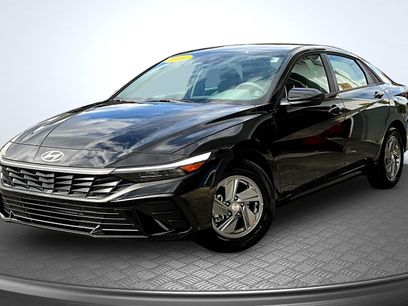 Used 2026 Hyundai Elantra SE