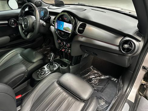 Used 2024 MINI Cooper S image 17