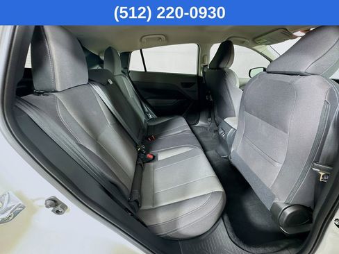 Used 2025 Subaru Crosstrek 2.0i Premium image 32