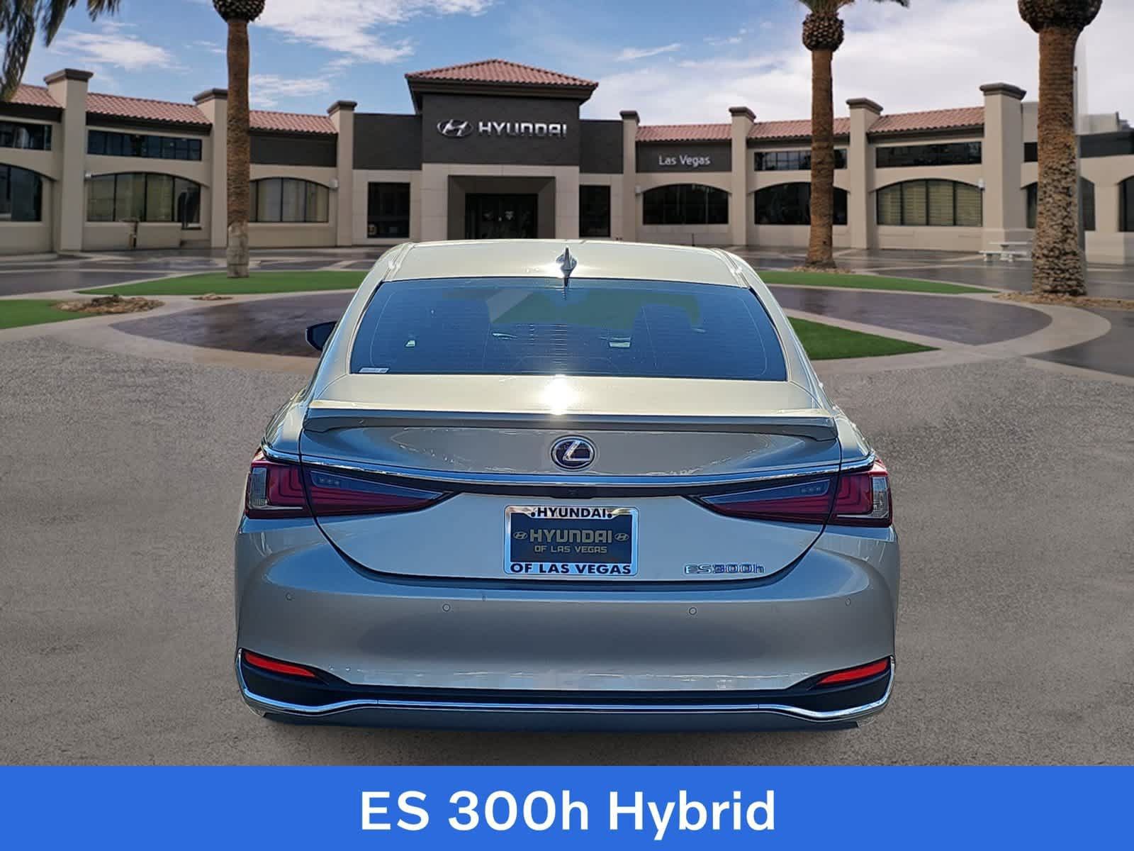 Used 2019 Lexus ES 300h w/ Premium Package FWD image 7