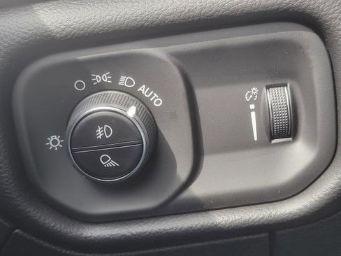 New 2026 RAM 1500 Big Horn AWD/4WD image 8