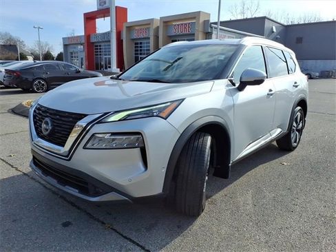 Certified 2022 Nissan Rogue SL w/ SL Premium Package image 21